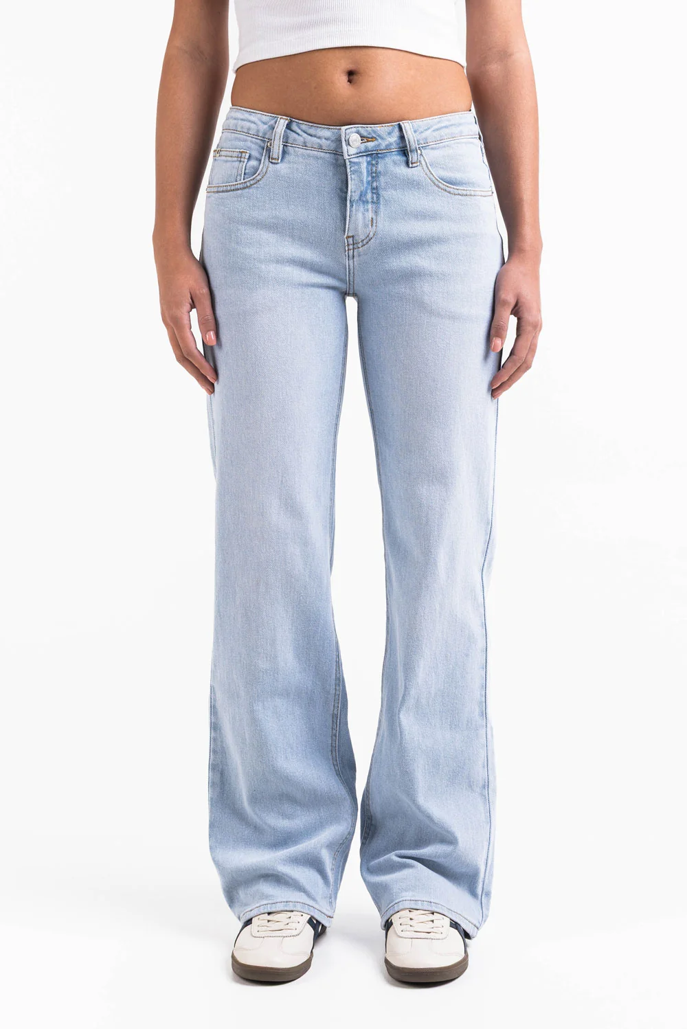 Dina 02Low Raka Jeans - Bleach Blue