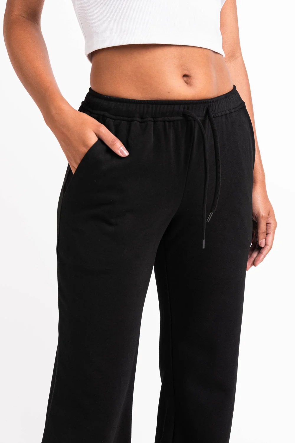 Eyla 01Mid Raka Loungebyxor - Black - Image 4