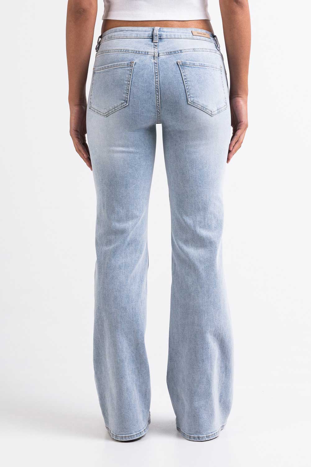 Taylor 02Low Bootcut Jeans - Bleach Blue - Image 6