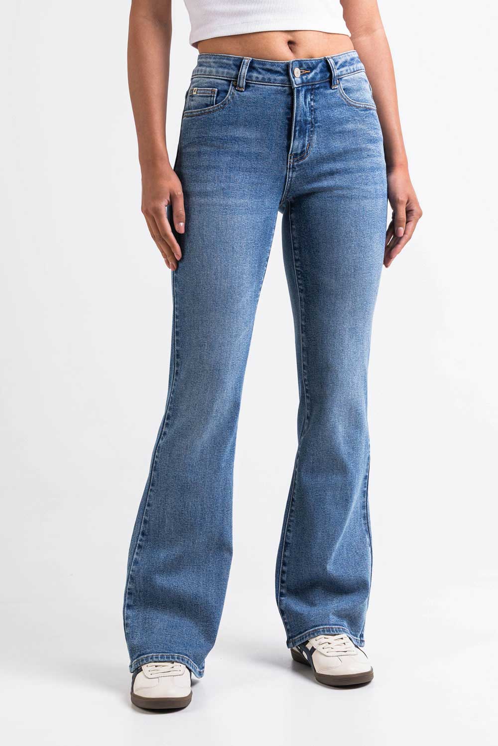 Taylor 02Mid Bootcut Jeans - Blue