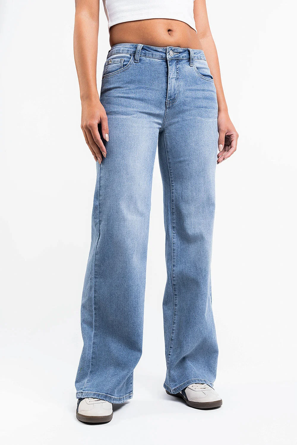 Taylor 03Mid Vida Jeans - Bleach Blue